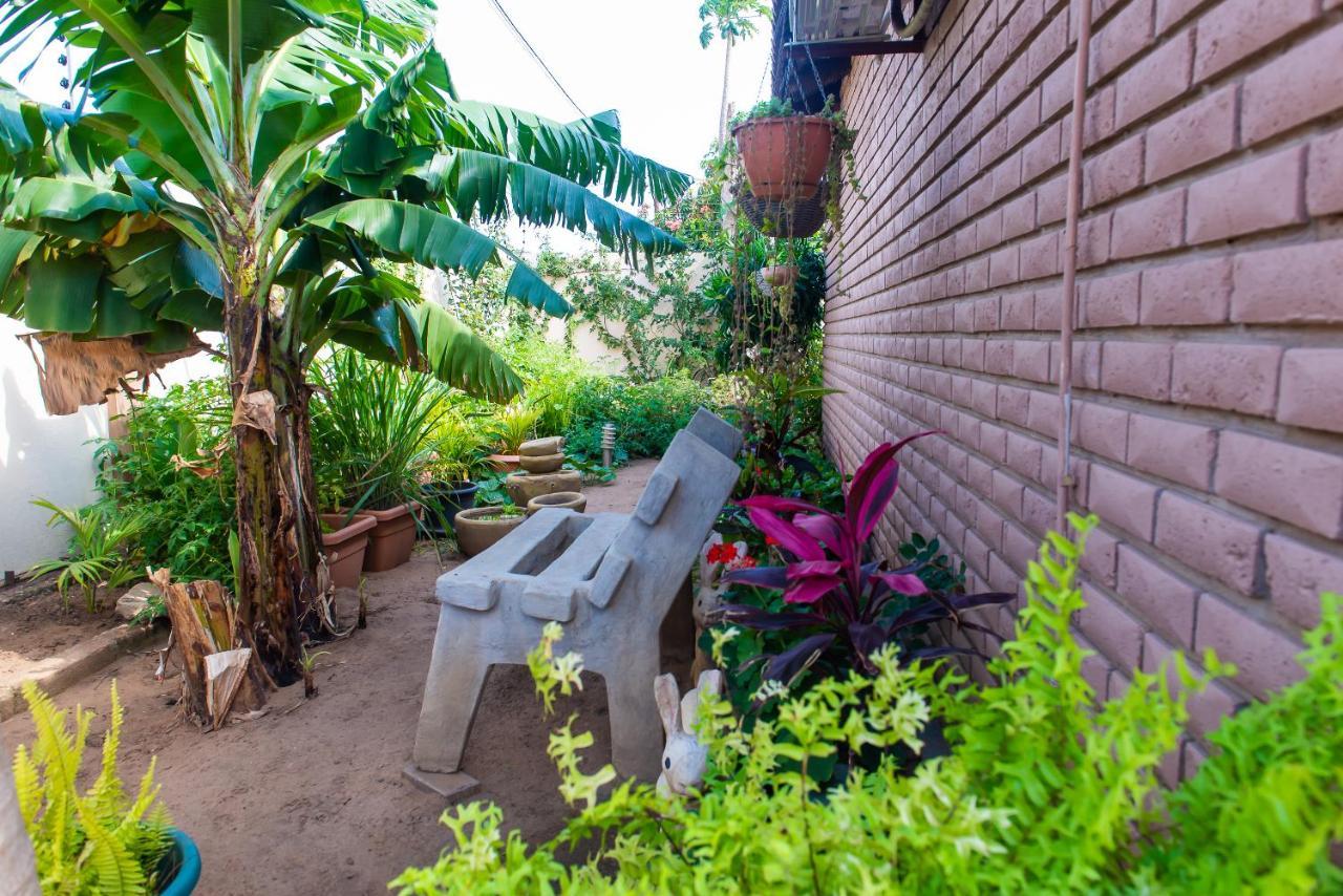 Casa Da Noleen Matola Exterior foto